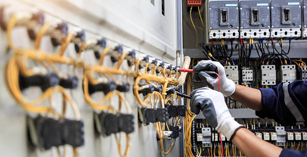 Professional Electrician technician working in Cross Mountain, TX